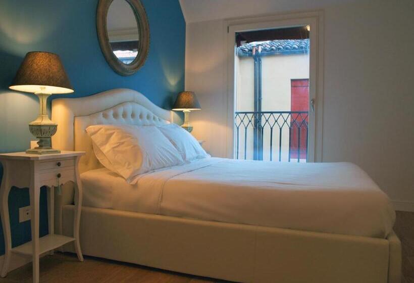 اتاق استاندارد, Cosmopolitan Central Rooms