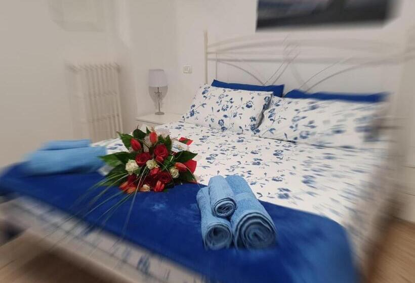 חדר סטנדרט לארבעה, Mare D’amare