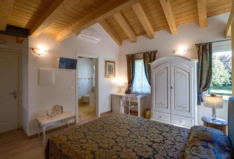 园景标准四人间, Cadifiore B&b