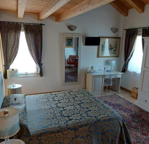 带大床的豪华间, Cadifiore B&b