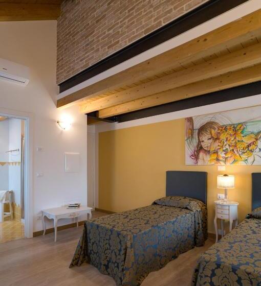 带大床的豪华间, Cadifiore B&b