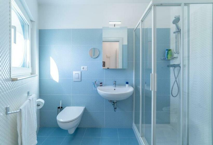 スタンダードスタジオ, Mavip Residence