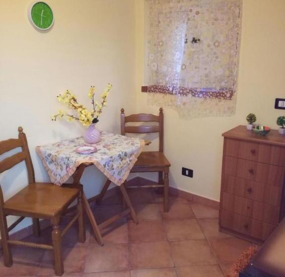 スタンダード４人部屋, Villa Rosa Maria