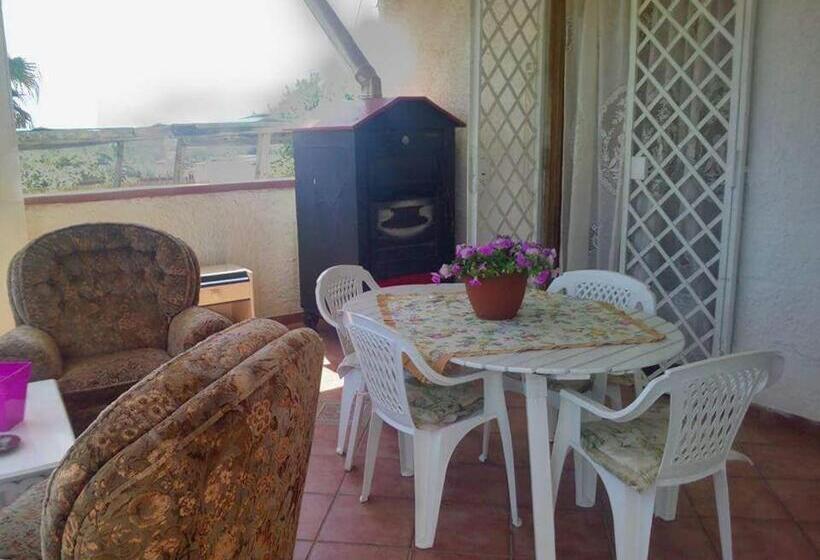 اتاق استاندارد چهار تخته, Villa Rosa Maria