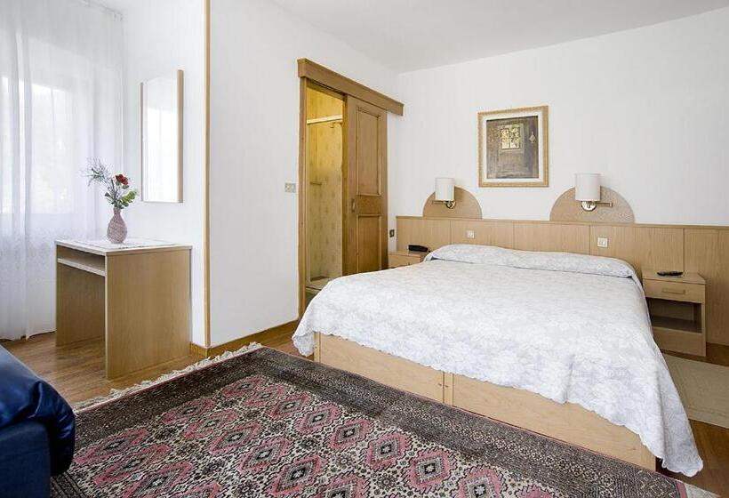 标准间, Albergo Erika