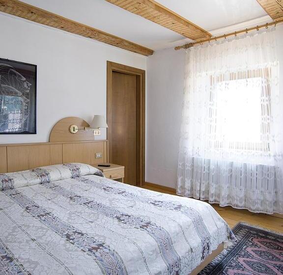 单人经济间, Albergo Erika