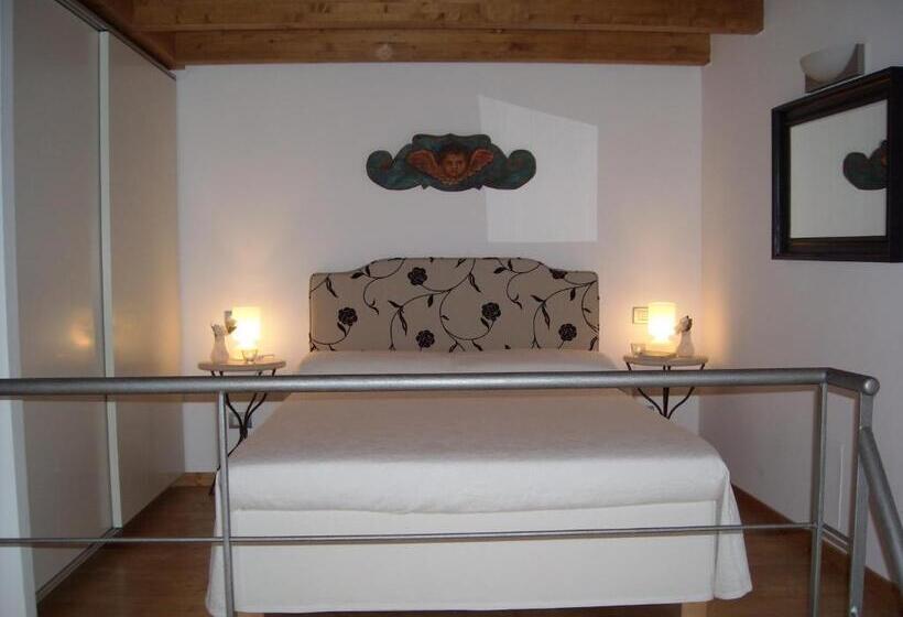 سوییت دوبلکس, La Casa Nel Sole   Boutique B&b