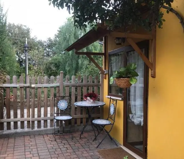 スーペリアの4人部屋, Home Sweet Home