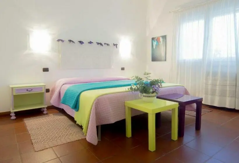 デラックスルーム, B&b Salighes