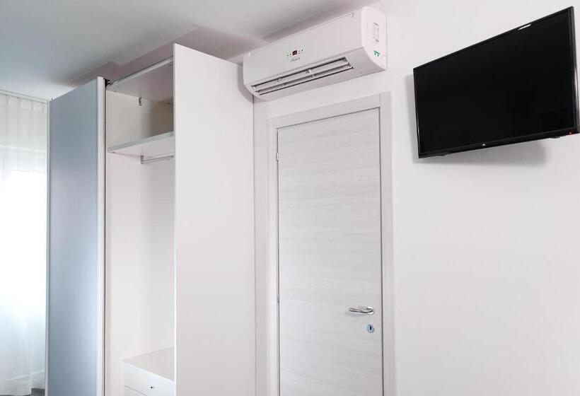 غرفة ديلوكس رباعية, Best Vasto