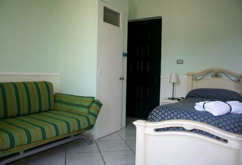 Люкс с Террасой, B&b La Casa Al Piccolo Borgo