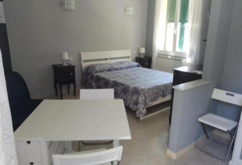 اتاق استاندارد با بالکن, B&b La Lanterna