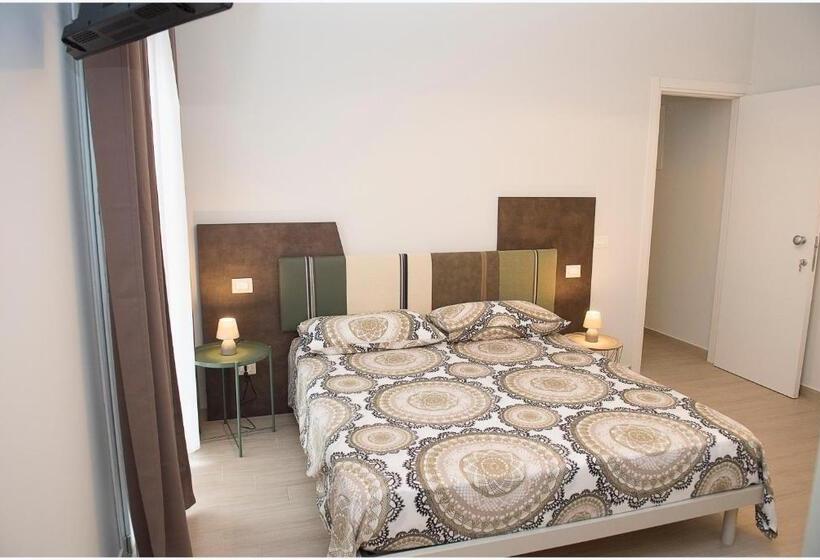 Номер Стандарт Вид на Сад, Dolce Vita