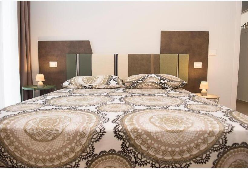 Номер Стандарт Вид на Сад, Dolce Vita