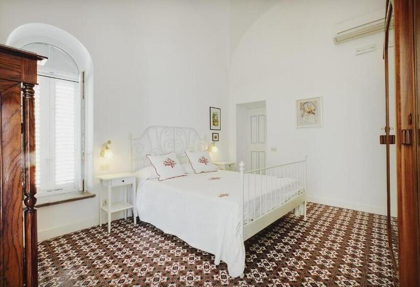 Номер Стандарт с Террасой, Suite Villa Carolina