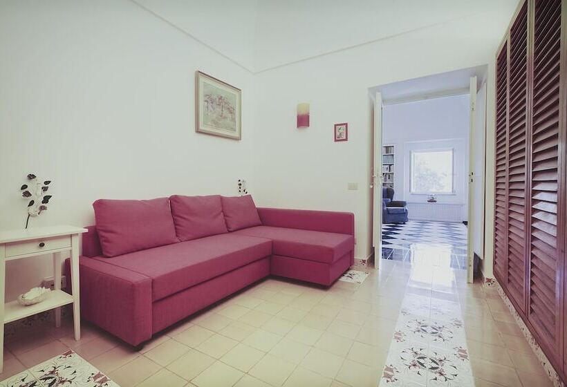 Вилла Deluxe 1 Спальня, Suite Villa Carolina