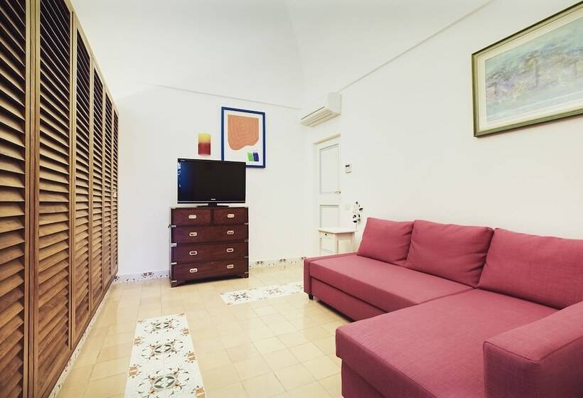 Вилла Deluxe 1 Спальня, Suite Villa Carolina