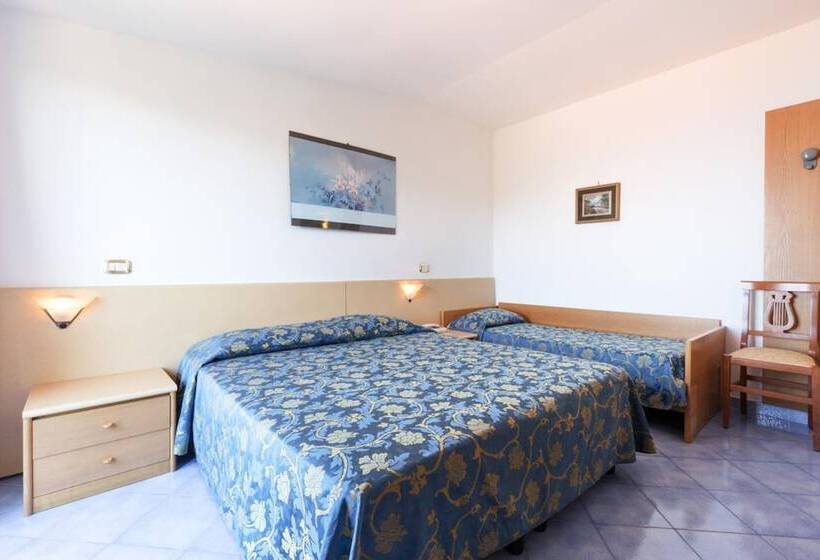 חדר סטנדרט לארבעה, La Pergoletta