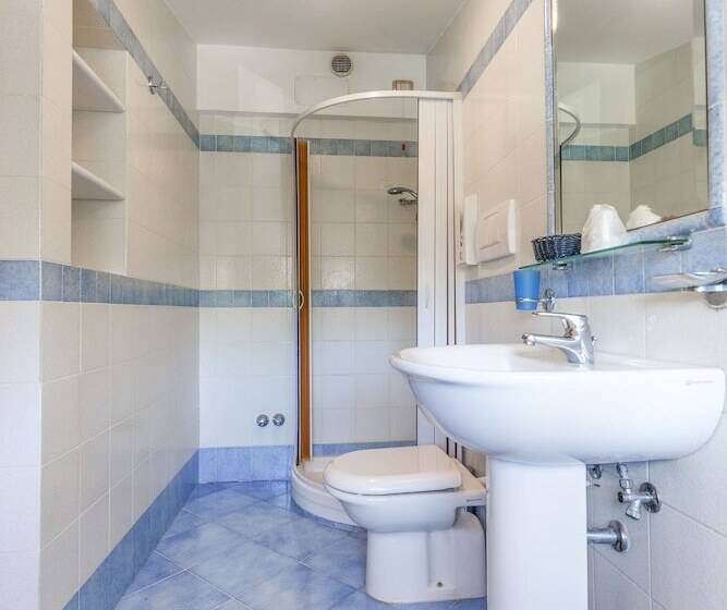 חדר אקונומי, La Pergoletta