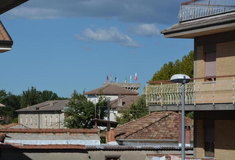 带露台两卧公寓, B&b Aquino In Terrazza