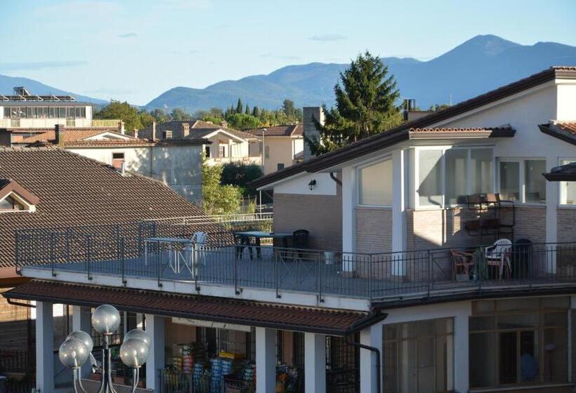 Апартаменты 2 Спальни с Террасой, B&b Aquino In Terrazza