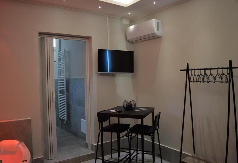 Люкс Повышенной Комфортности, B&b Aquino In Terrazza