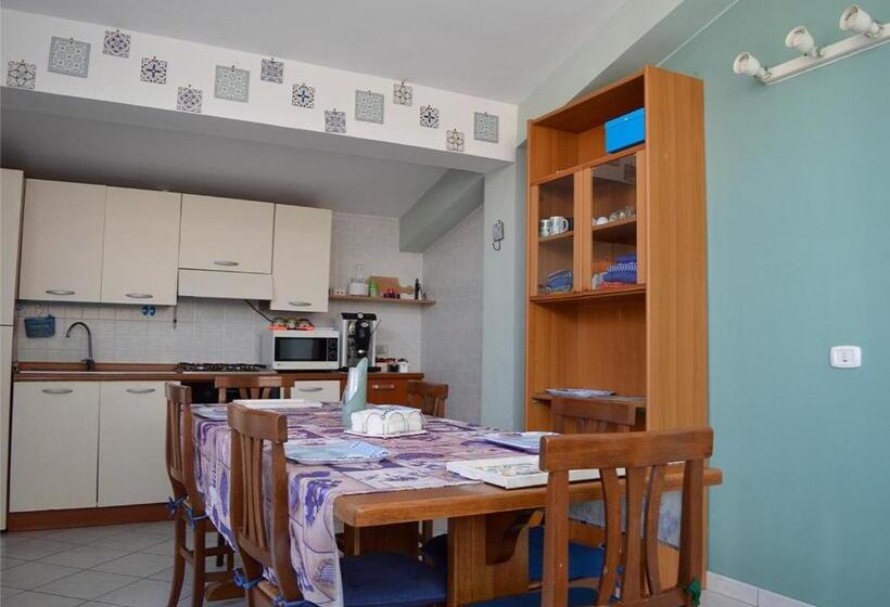 带露台两卧公寓, B&b Aquino In Terrazza