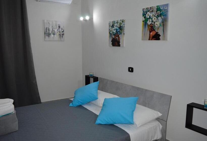 Standard room with outdoor bath, B&b Aquino In Terrazza