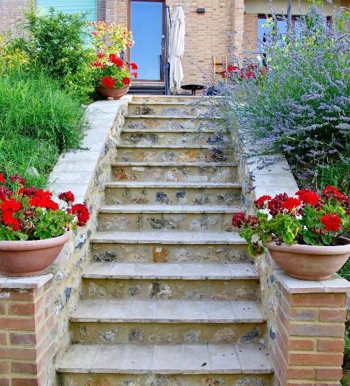 اتاق لوکس خانوادگی, B&b La Cornice