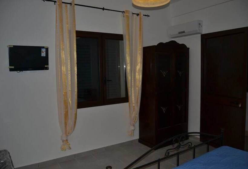 スタンダードルーム, Cala Arenella Near Spiaggia Foggia