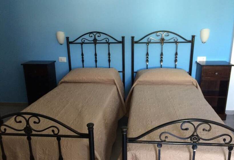 スタンダードルーム, Cala Arenella Near Spiaggia Foggia