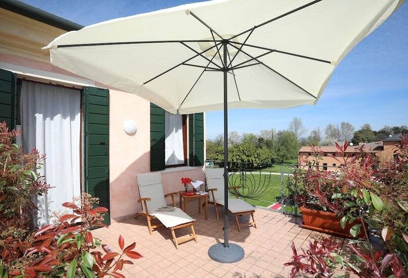 اتاق استاندارد با تراس, Villa La Fenice Treviso
