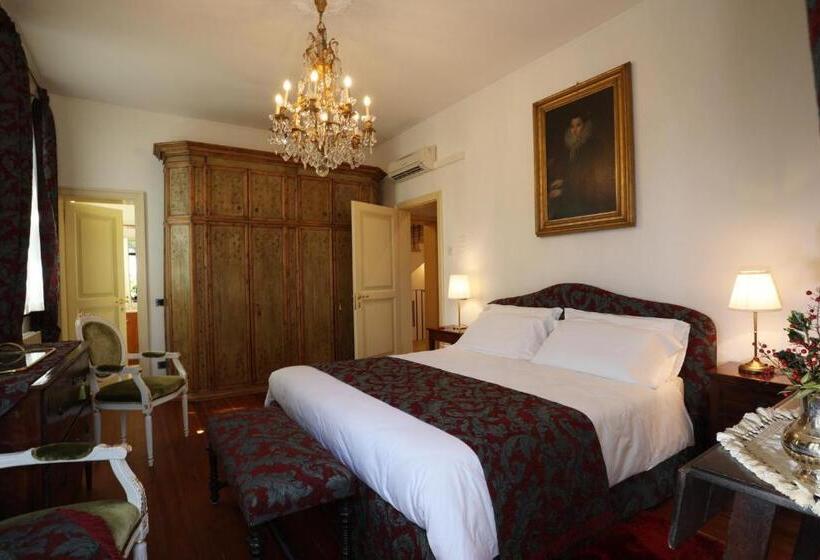 اتاق لوکس, Villa La Fenice Treviso