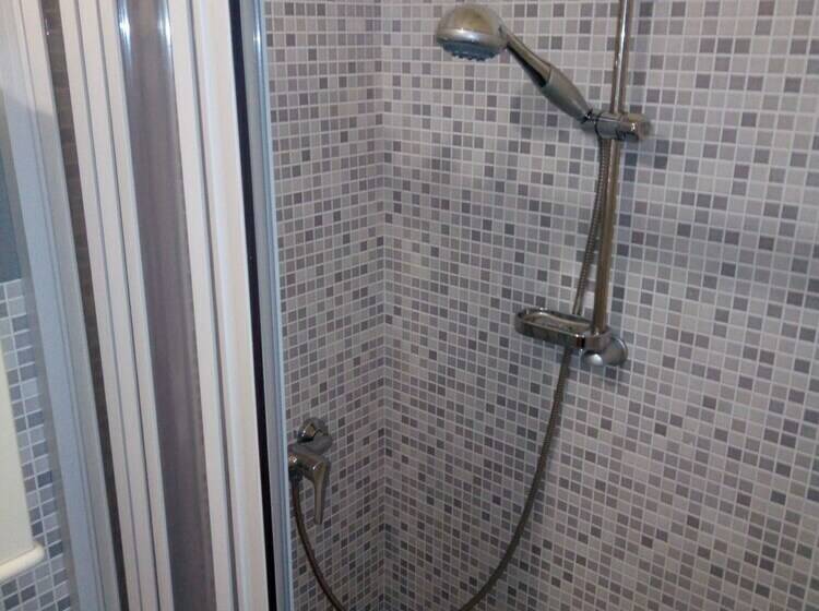 스탠다드 룸, Fleming