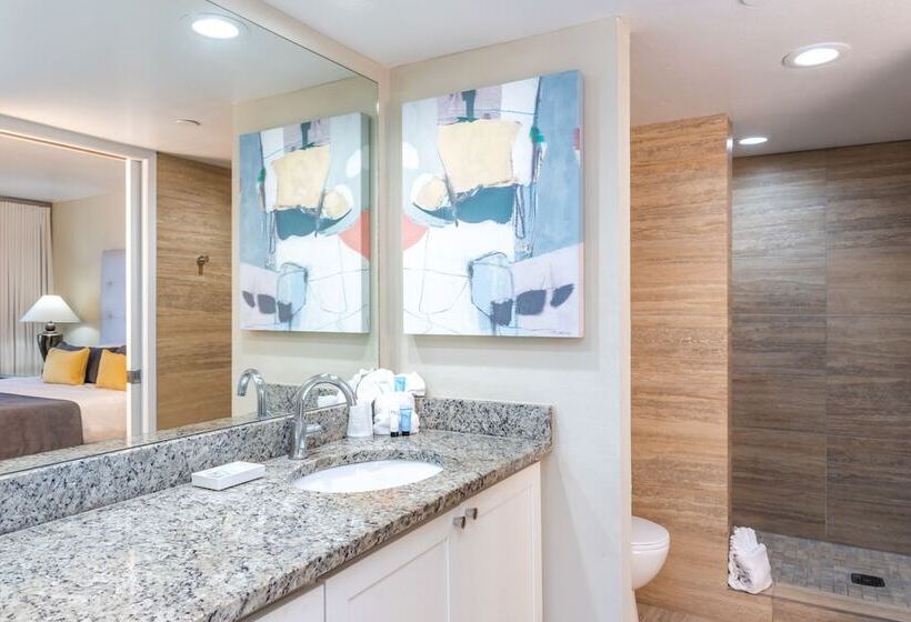 جناح ذو إطلالة, Diamond Head Beach Resort