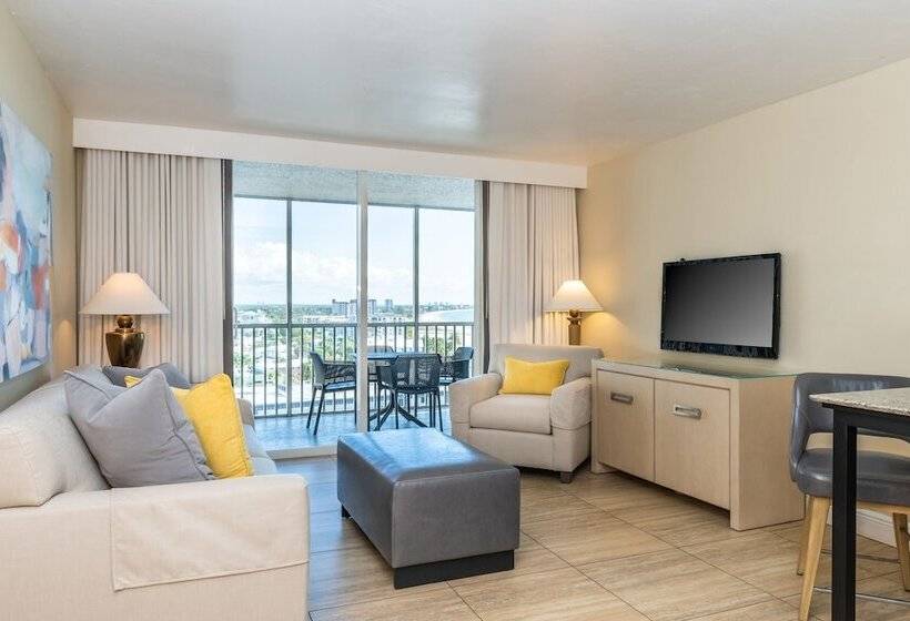 جناح ذو إطلالة, Diamond Head Beach Resort