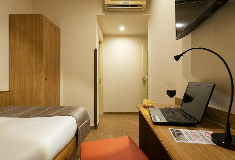 Standard Single Room, Grand Hotel Europa & Restaurant