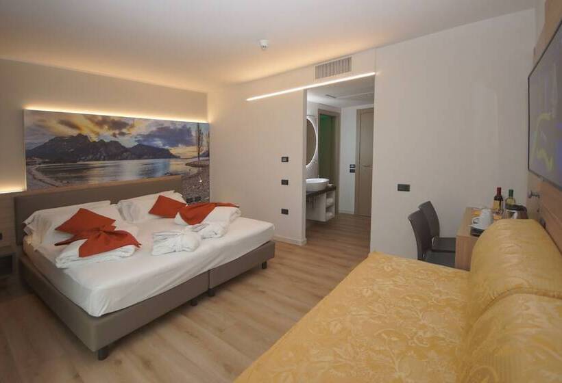 غرفة إقتصادية, Ambassador Suite