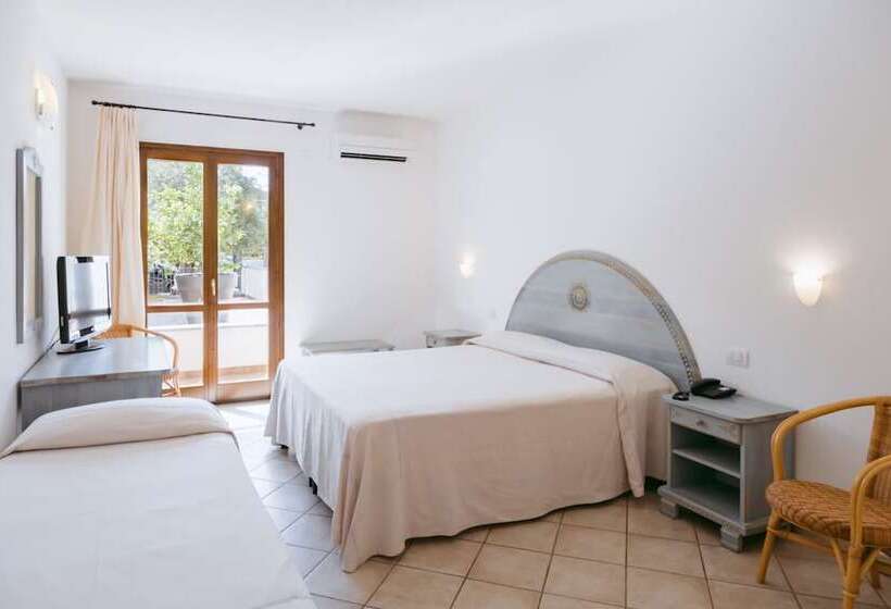 Номер Стандарт Трехместный, Angedras