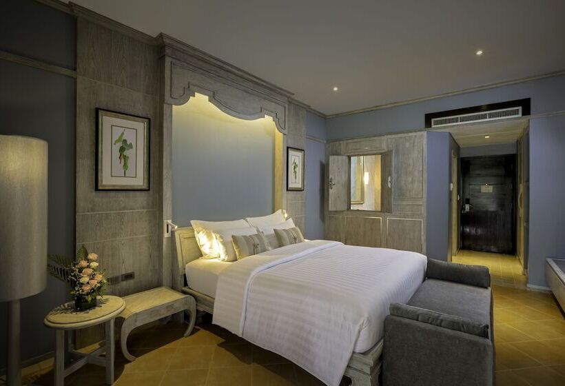 プールの見えるデラックスルーム, Aonang Villa Resort I Beach Front