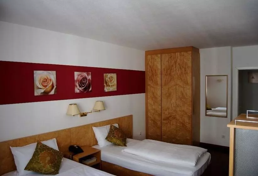 スタンダードルーム, Rugs Hotel Düsseldorf