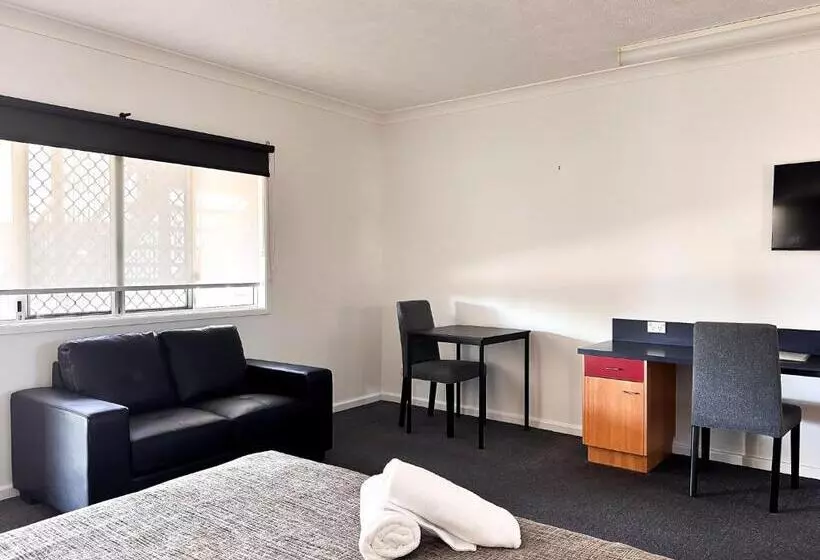 اتاق اجرایی با تخت بزرگ, Boulevard Lodge Bundaberg