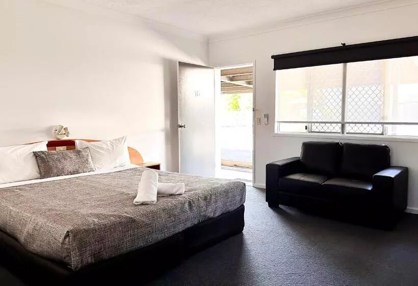 اتاق اجرایی با تخت بزرگ, Boulevard Lodge Bundaberg