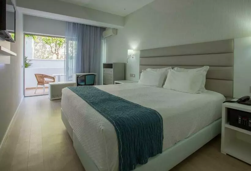 اتاق استاندارد, Carvi Beach