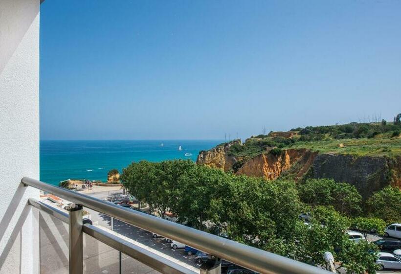 חדר משפחתי צדדי נוף לים, Carvi Beach