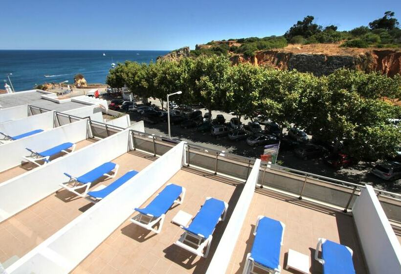 חדר משפחתי צדדי נוף לים, Carvi Beach