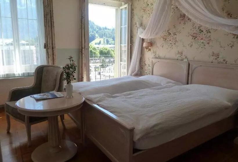 Standard-huone, Centralcontinental