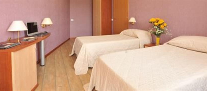 スタンダードトリプルルーム, Centro Turistico Gardesano