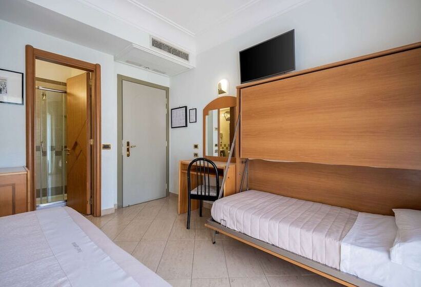 スタンダードトリプルルーム, Gardenia Sorrento