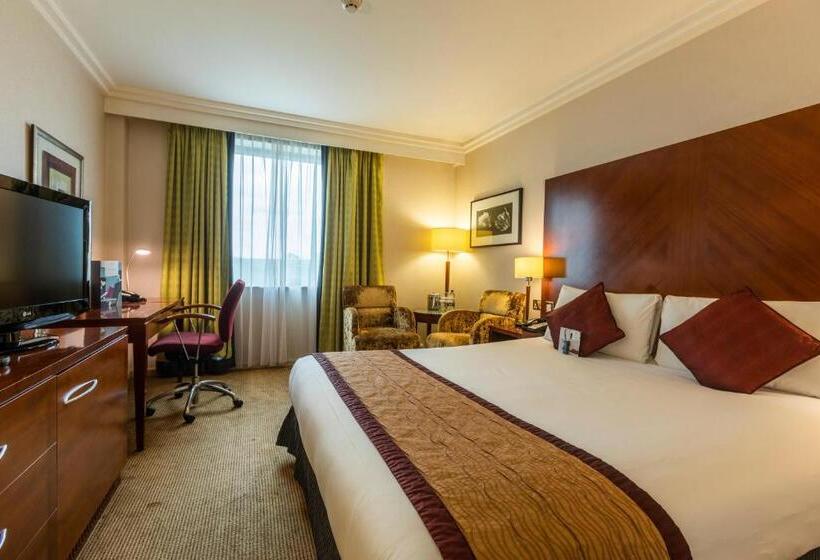 标准间带湖景, Crowne Plaza Birmingham Nec, An Ihg